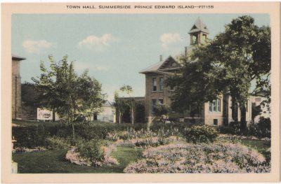 , Town Hall, Summerside, Prince Edward Island {A mare usqui ad mare on reverse} (0069), PEI Postcards