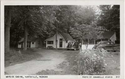 , Wayside Cabins, Huntsville, Muskoka (3203), PEI Postcards